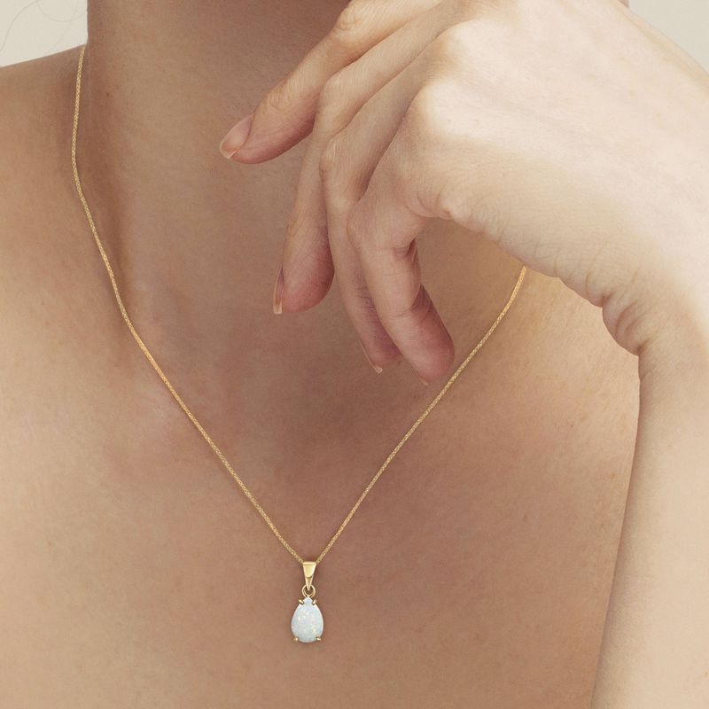 14k Teardrop Necklace – Welch & Company Jewelers