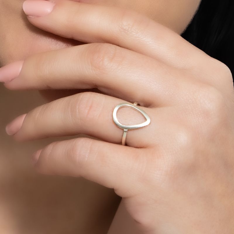 925 White Silver Teardrop Ring